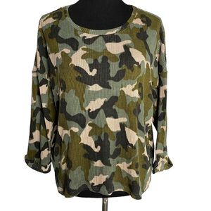 H&M Divided Camo Top Large